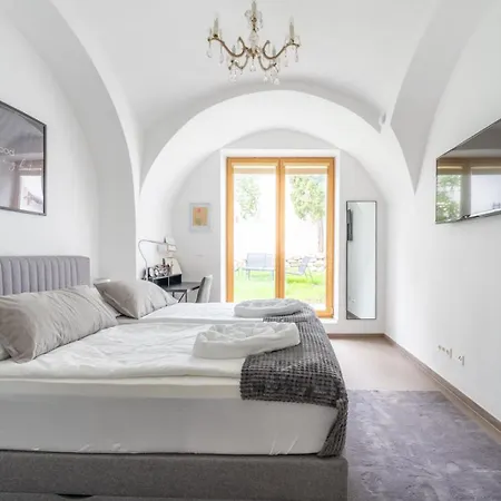 Coy Wachau - Relaxation In Style